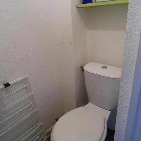 Avec Piscine Apartamento *